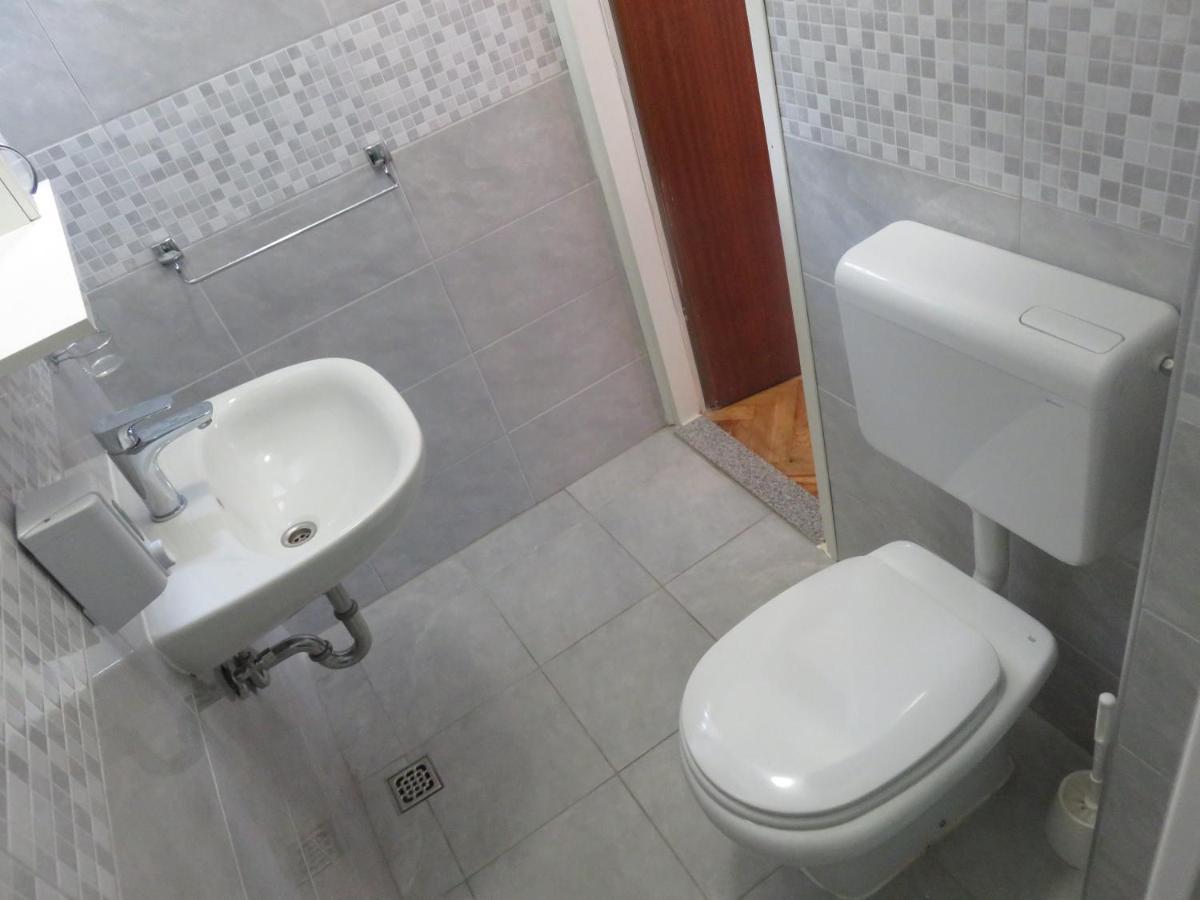 Apartmani Mm Starigrad Paklenica Exterior foto